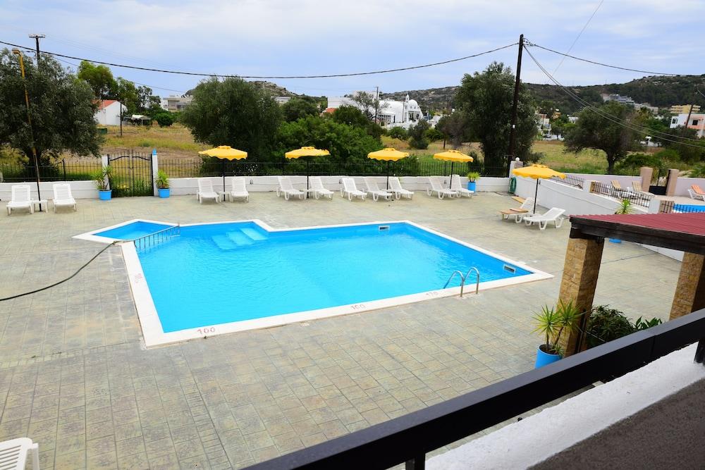 Butterfly Studios, Faliraki Bagian luar foto