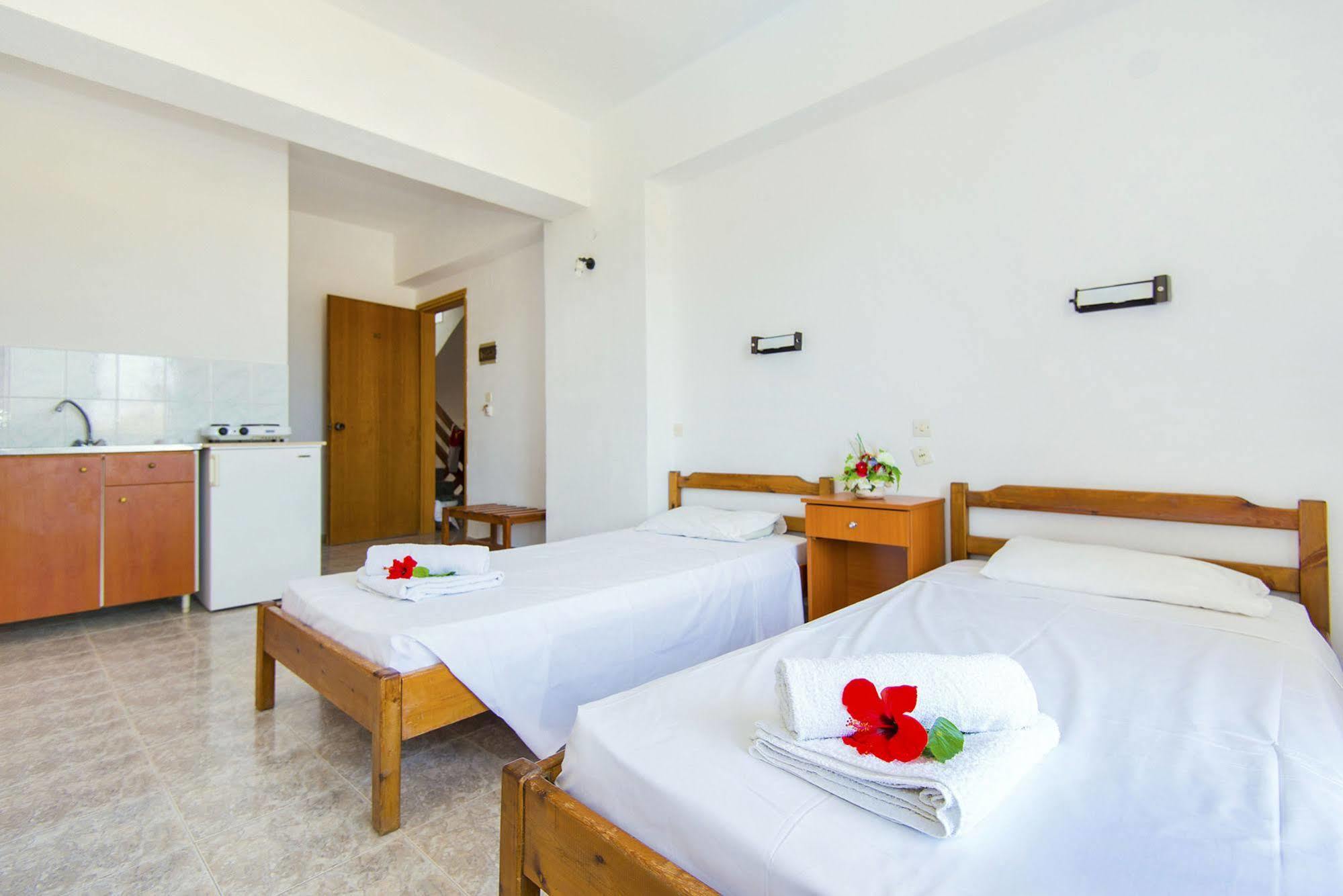 Butterfly Studios, Faliraki Bagian luar foto