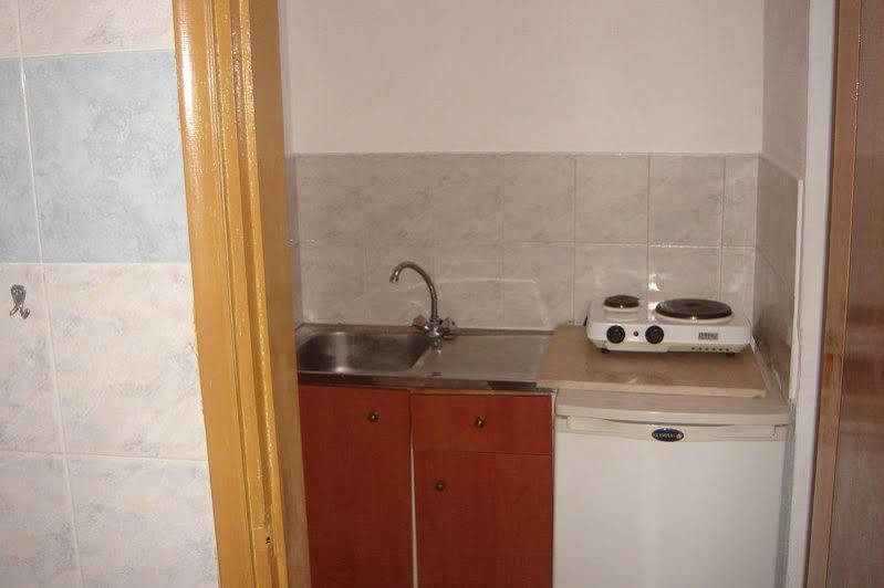 Butterfly Studios, Faliraki Bagian luar foto